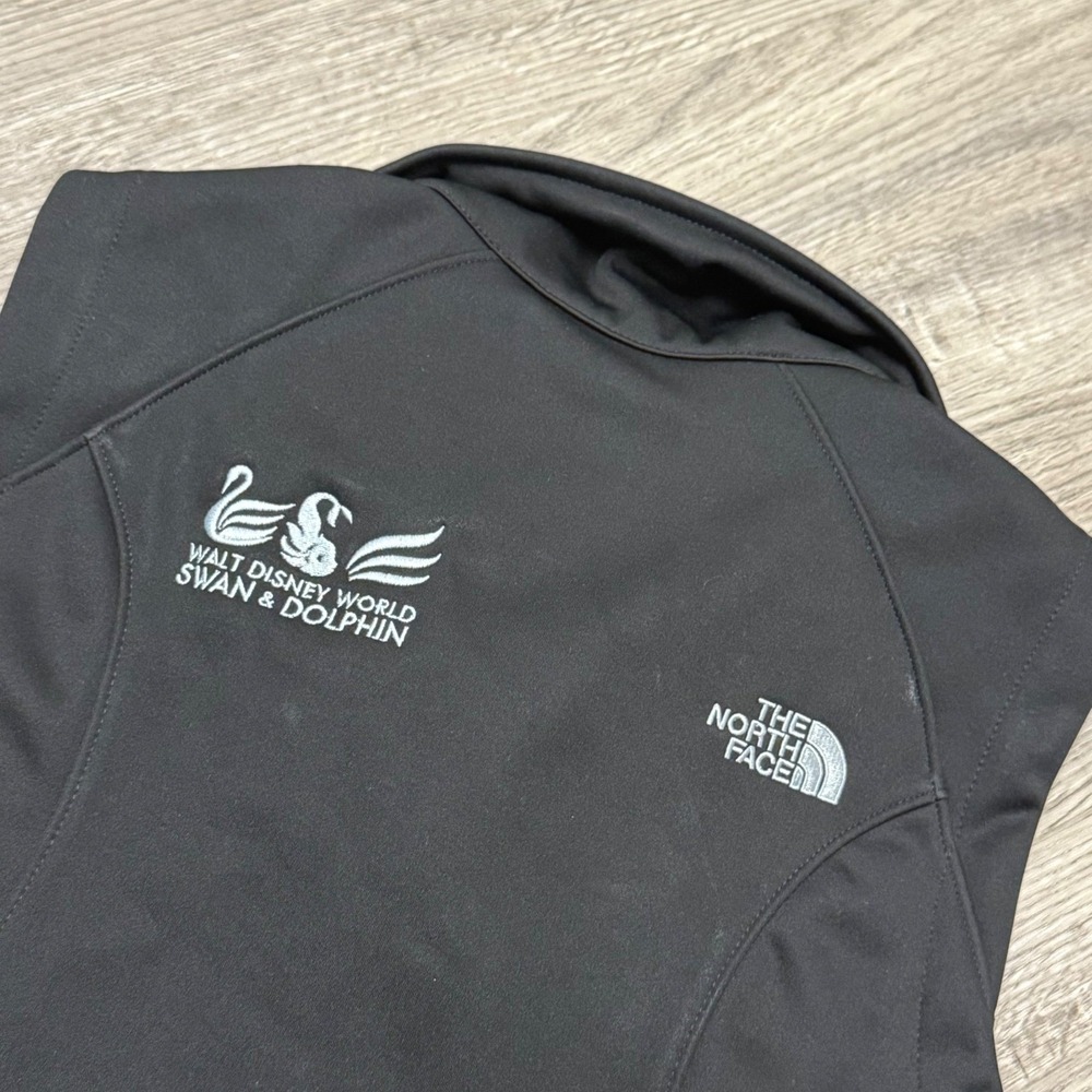 The North Face Disney Swan & Dolphin WindWall Vest Women Medium Black Softshell - Picture 4 of 10